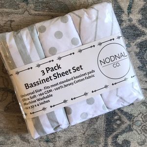 3 Pack of Bassinet Sheets (White & Grey)